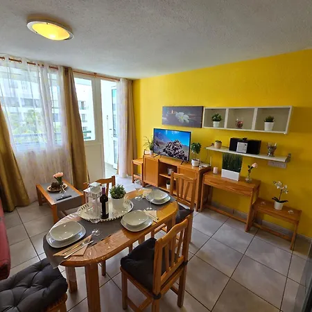 Apartament Casa Palmera 4 Only 150 Meters To Beach, Heated Pool, Wifi, Sat-tv, Terrace, Central Location, Washing Machine Playa de las Americas (Tenerife)